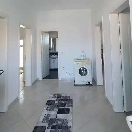 For Rents * Kamez